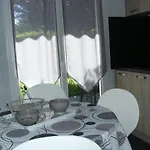 Chez Leontine * Vic-sur-Cère